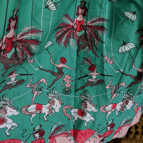 Retro Pinup Carnival Pastel Swing Skirt (L) - Picture 4 of 7